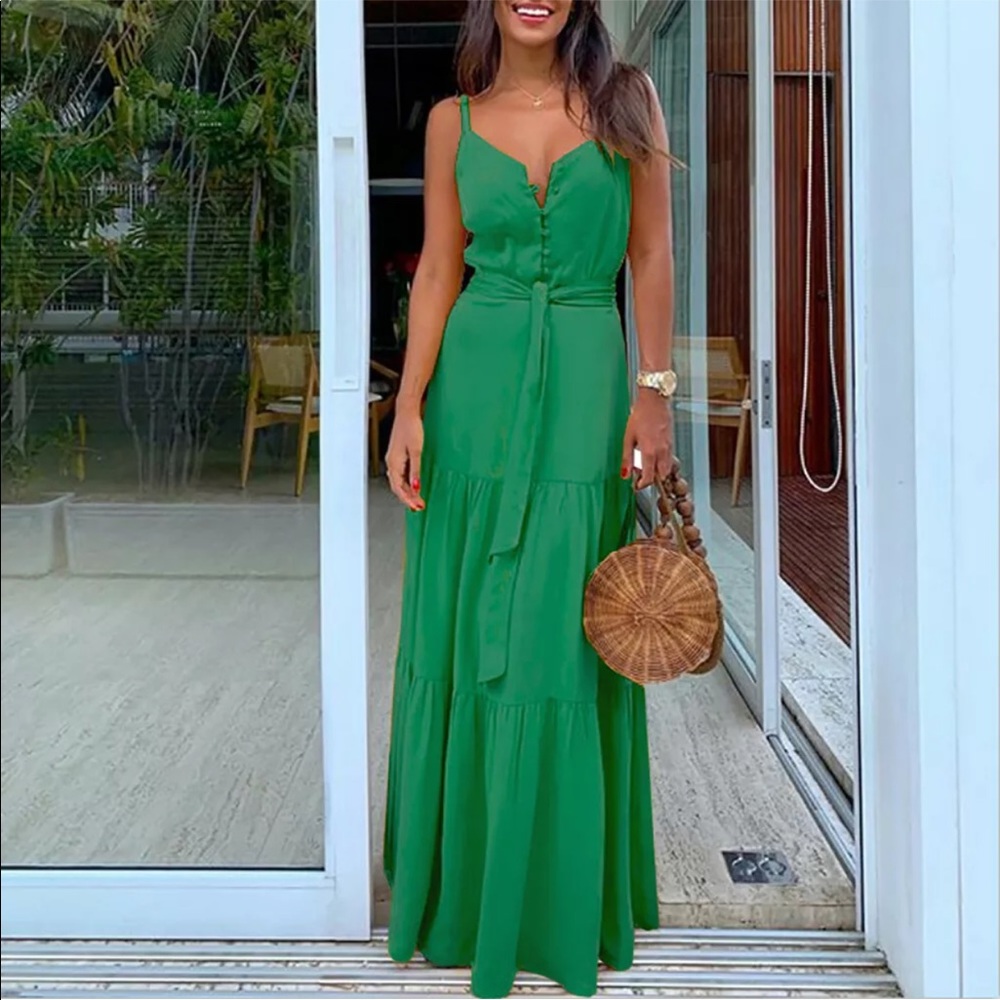 Buttoned, Spaghetti Strap, Ruffled, Maxidress - Picture 5 of 16